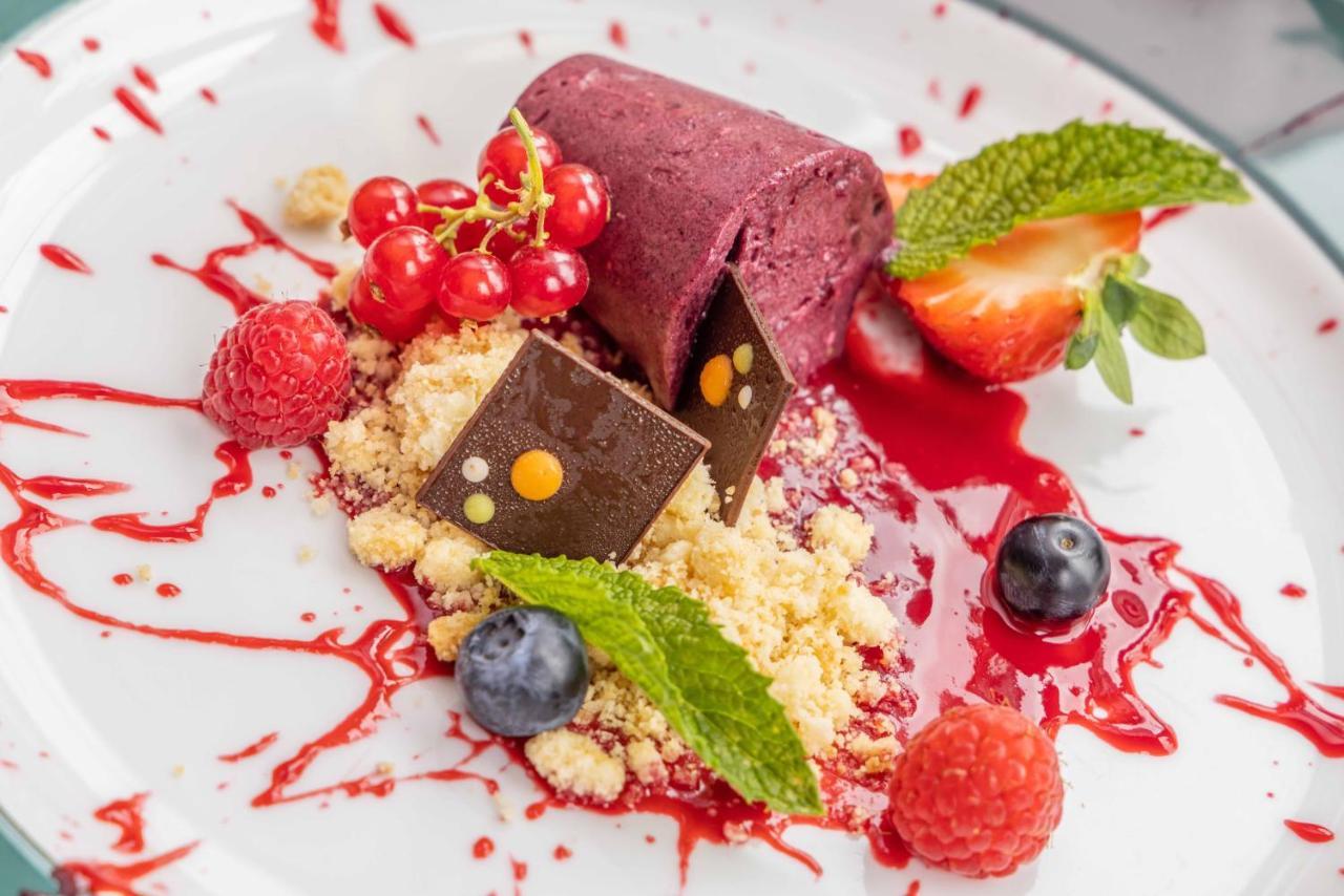 Hotel Londra Slow Living Мольвено Екстер'єр фото