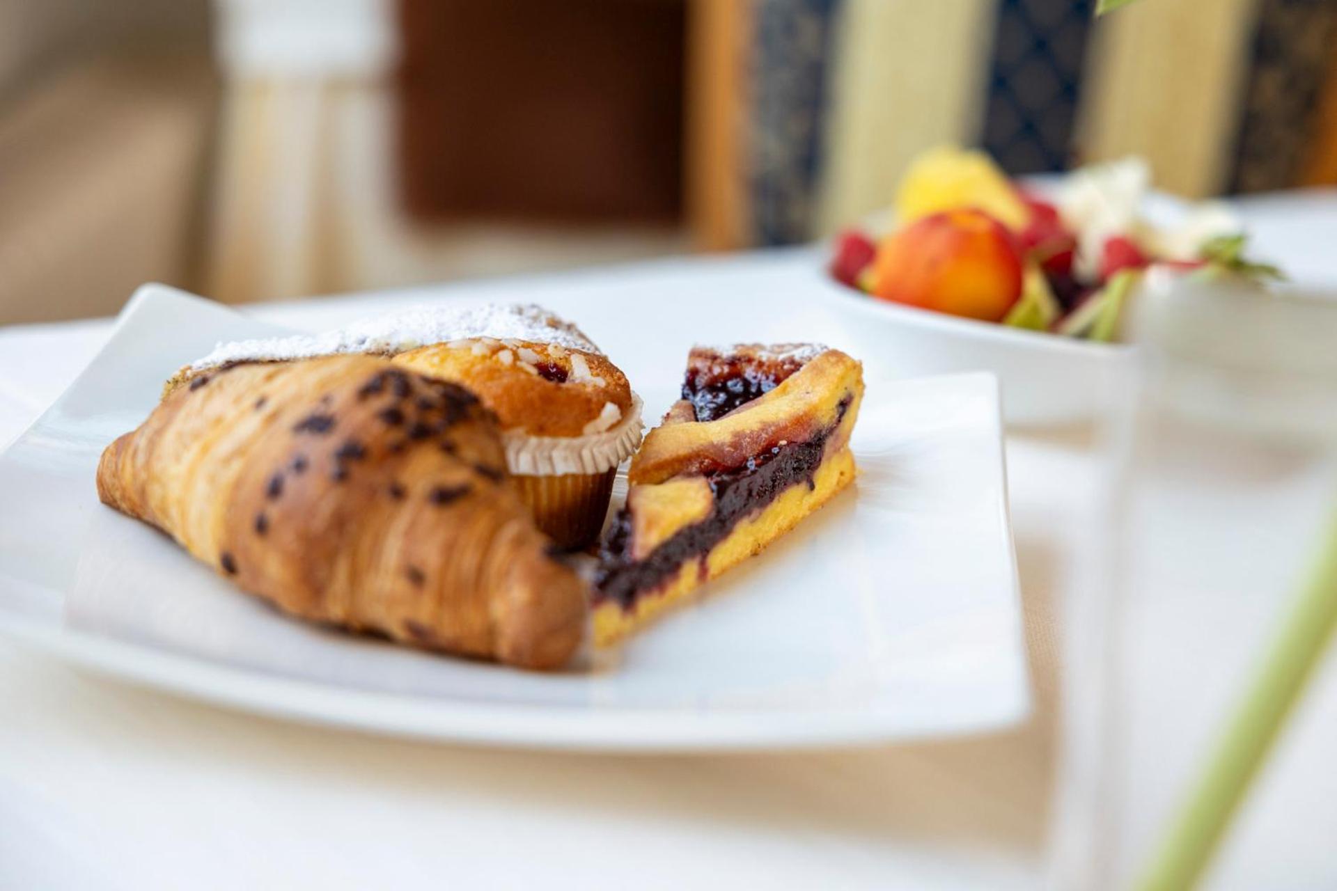 Hotel Londra Slow Living Мольвено Екстер'єр фото