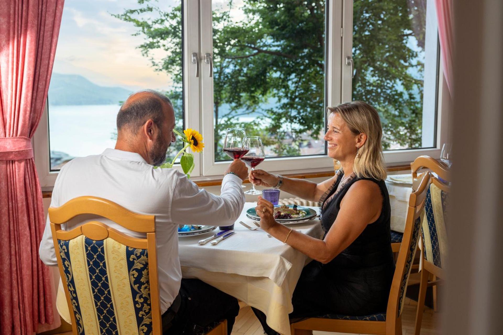 Hotel Londra Slow Living Мольвено Екстер'єр фото